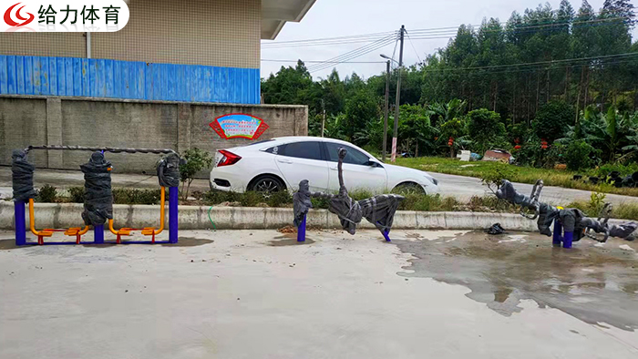 百色广场健身器材