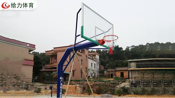 篮球架厂家直销