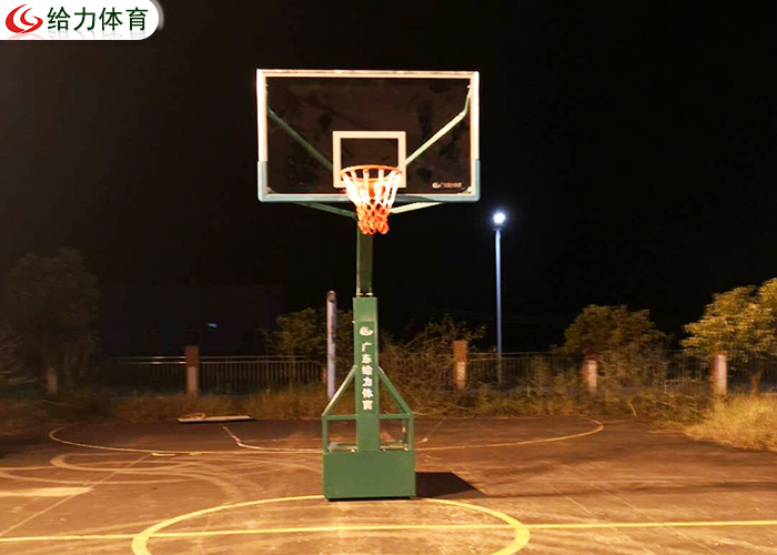 篮球架多少钱
