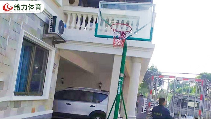 移动篮球架价格